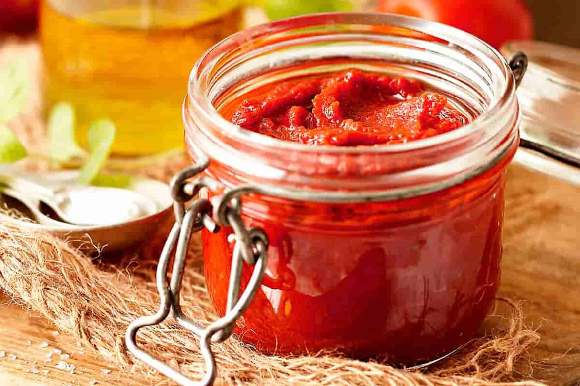 Buy homemade tomato paste + great price