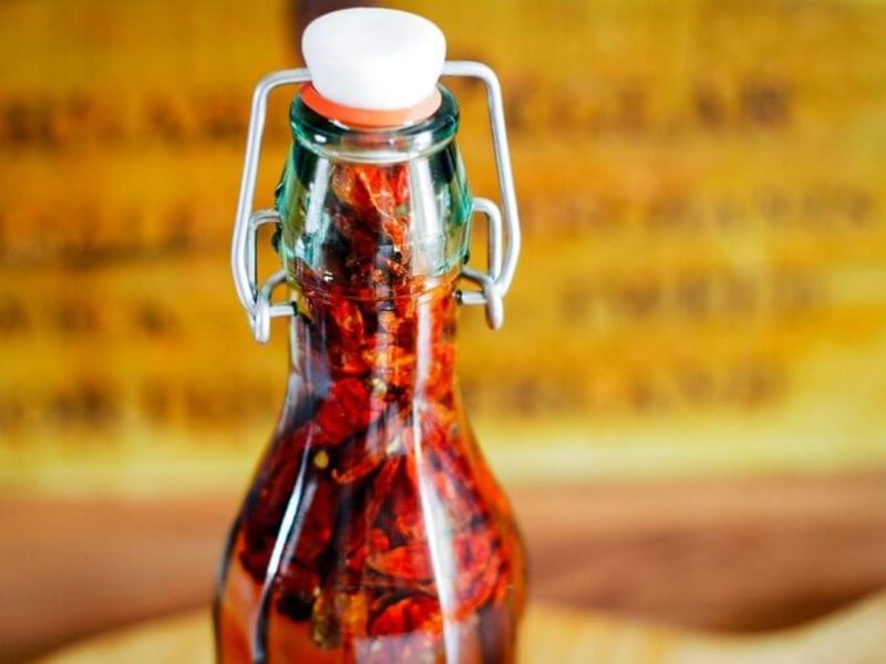 chili sauce purchase price + sales in trade and export